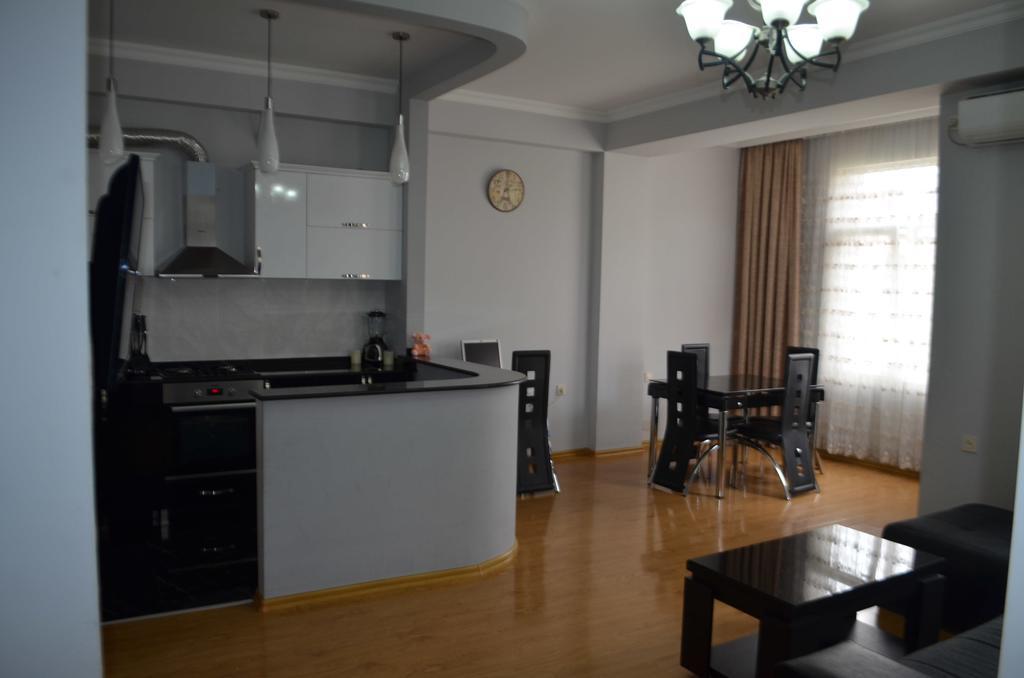 Apartment Like Home Batumi Pokój zdjęcie